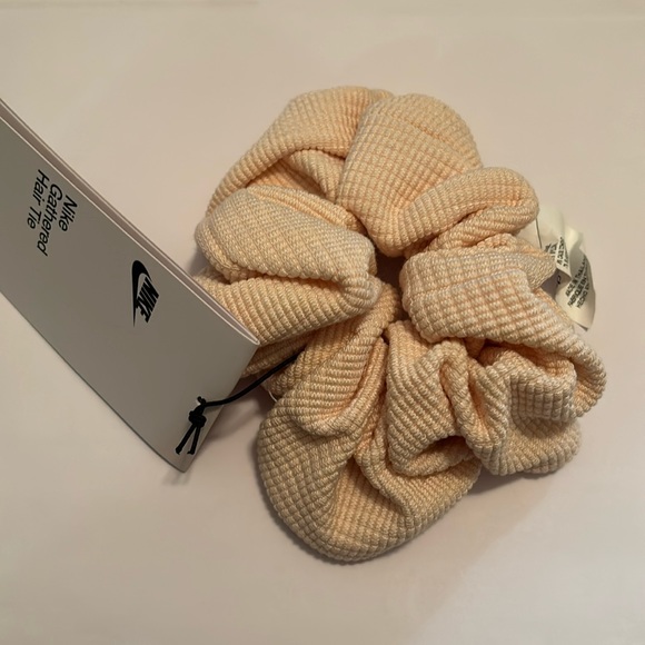 Nike Accessories - Nike Guava Ice Gathered Waffle Hair Tie